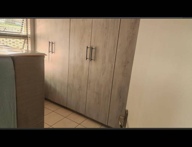2 BEDROOM TOWNHOUSE FOR SALE IN KIBLER PARK